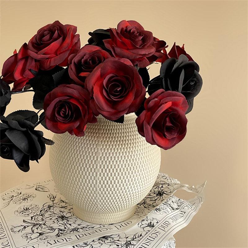 Fiori Finti Fiore di Seta Nera Rosa Artificiale Fiore di Rosa Halloween Gotico Fiori Scuri Per Matrimonio Casa Festa Decorazione Fiori Simulati