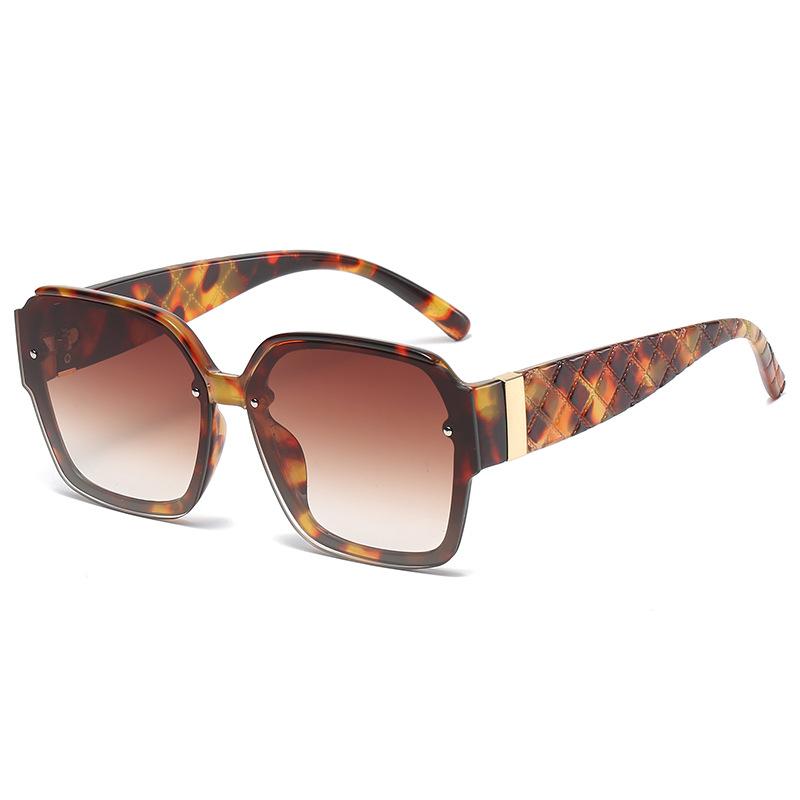 Non-polarized Classics Large Frame Square Sun Glasses Female Outdoor Sunglasses Retro Mesh Leg Gradient Glasses