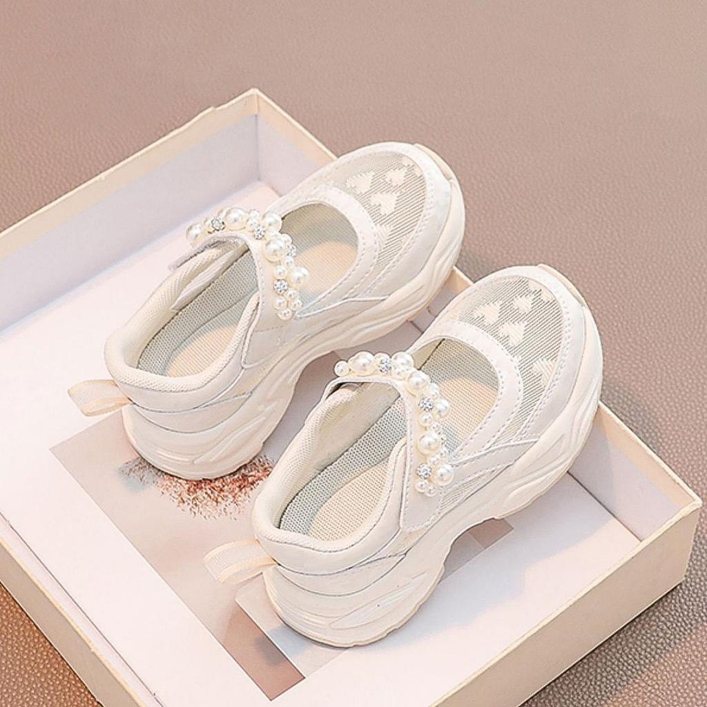 Girls sandals lightweight 2025 new summer soft sole children's mesh sneakers fashion girl princess style classmate