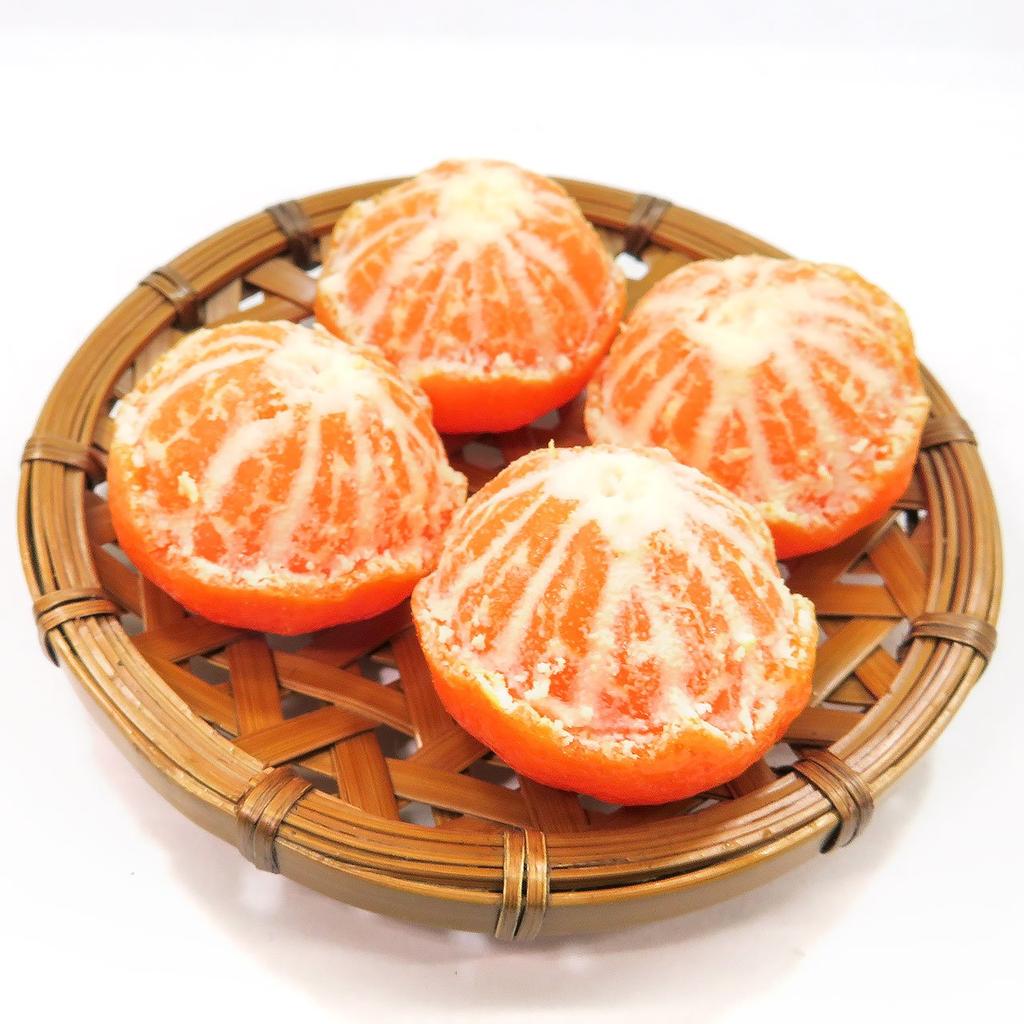 Food Sample Strap Whole Mandarin Orange Looks Like You Want to Eat It 214OS -