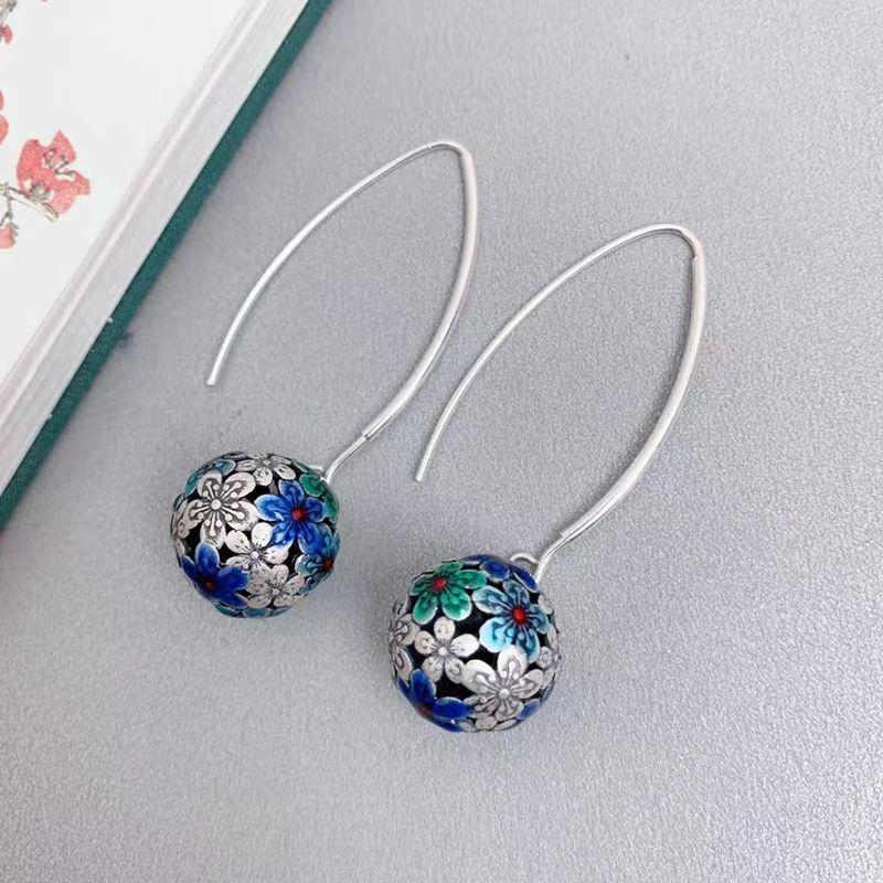 

Серьги из серебра 925 пробы с эмалью в виде цветка гортензии, женские длинные элегантные классические серьги, персонализированные ювелирные изделия, серьги-цветы, подарок Enamel Hydrangea Earrings