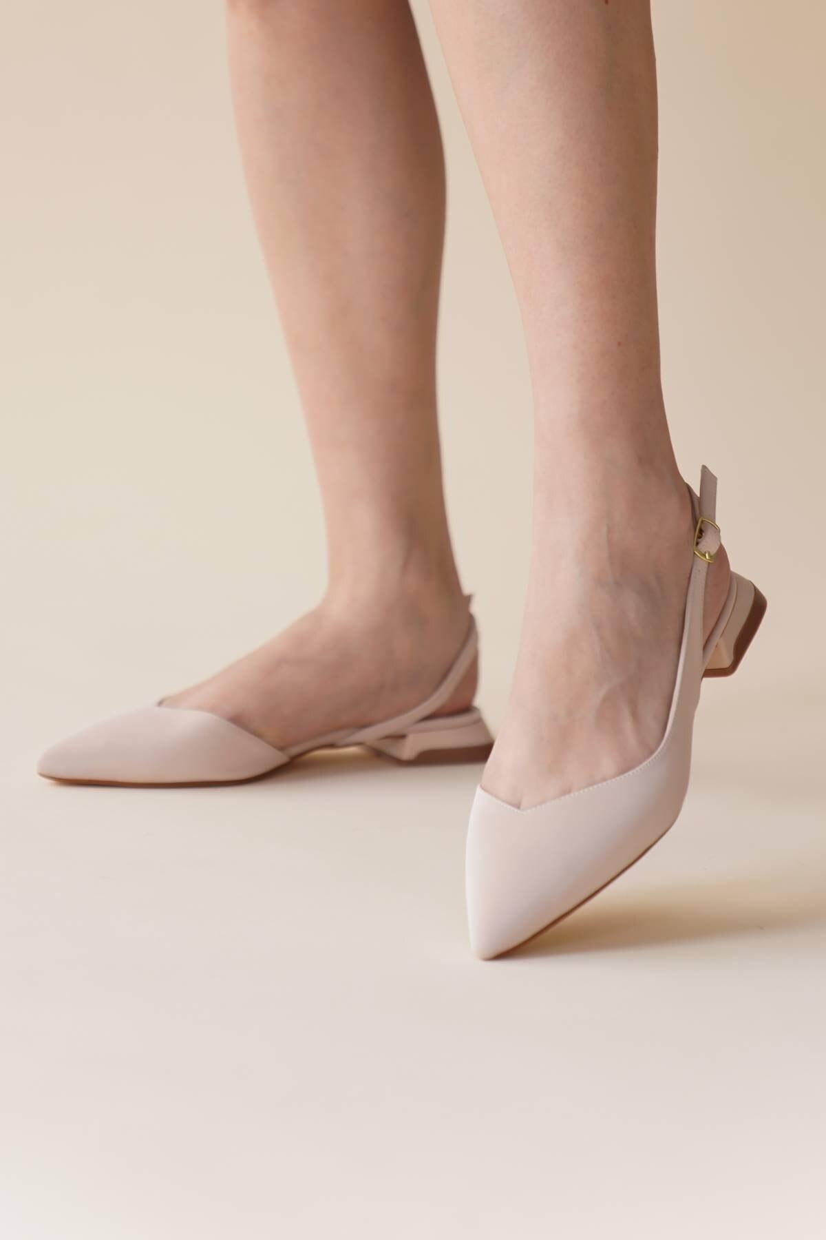 

Women s Fashion Style Special Design Pointed Toe Low Heel Ballerina Shoes 36
