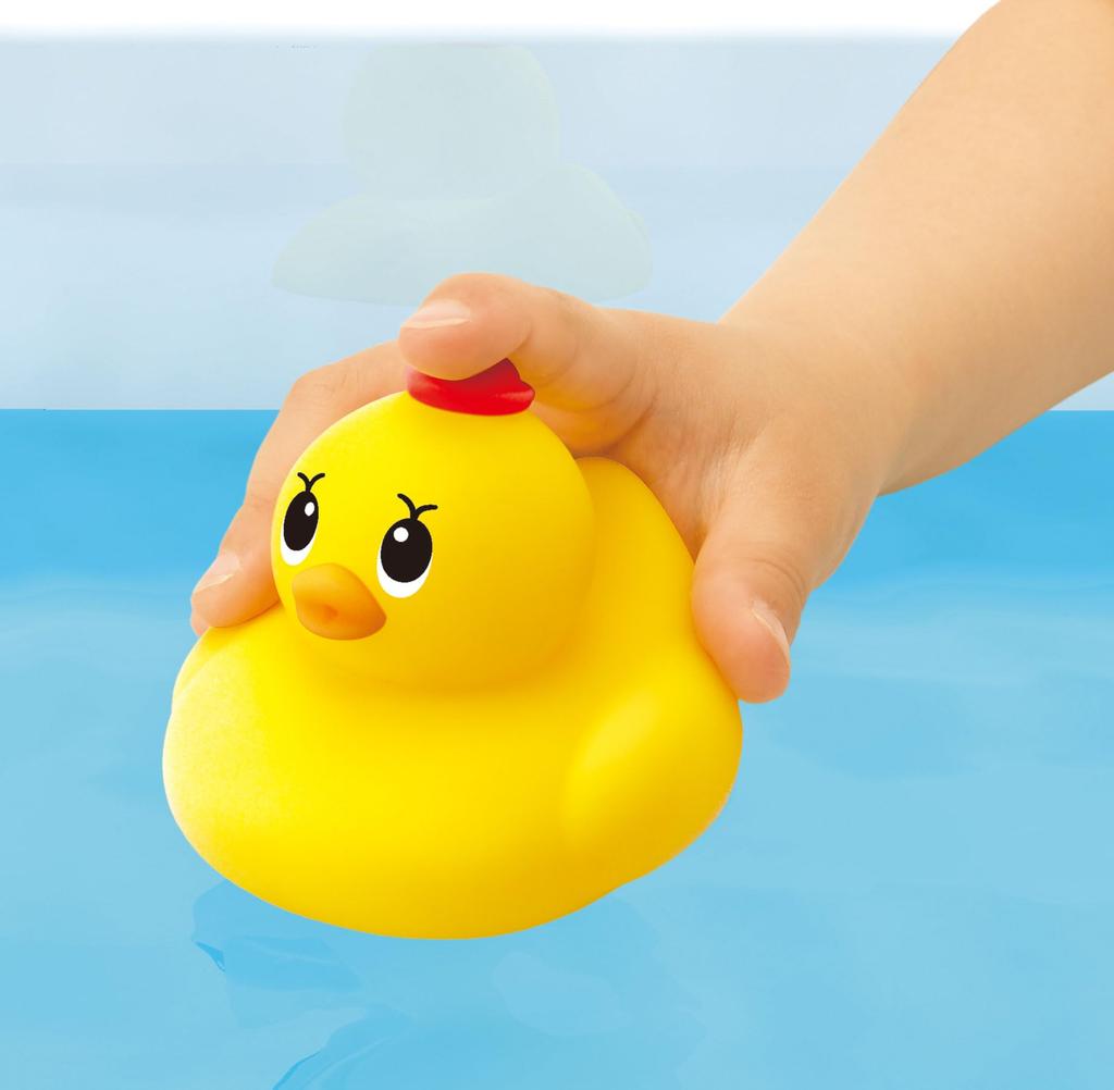 Pilot Duck Captain Floating Water Gun