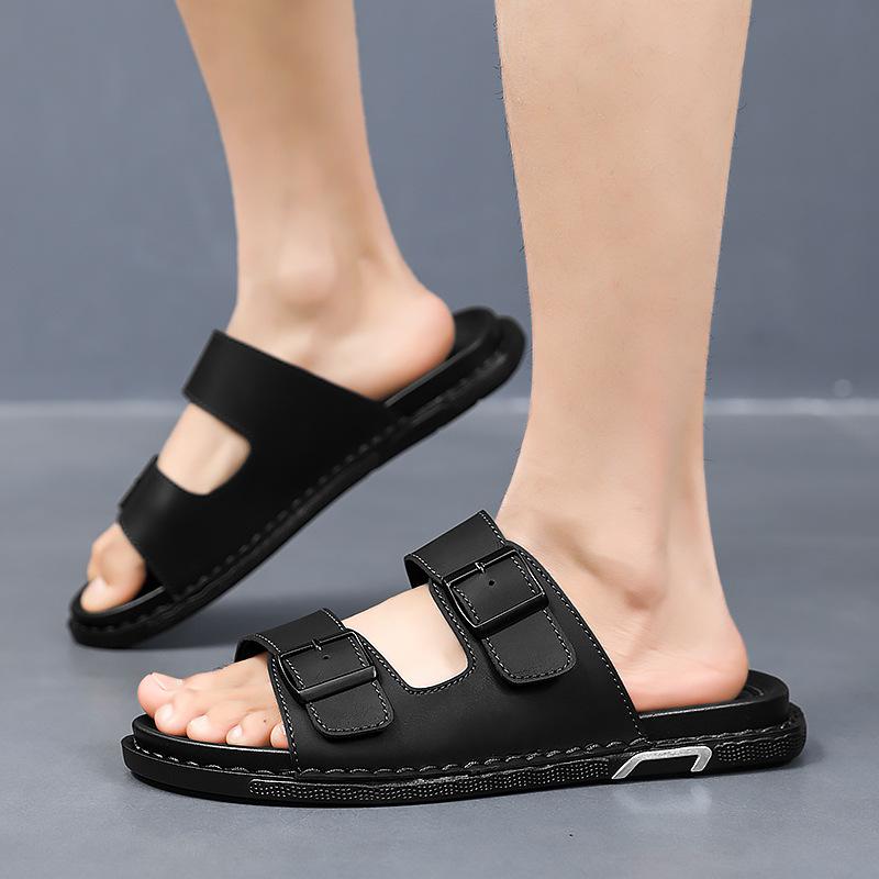 Large Size Slippers Men's Outer Wear Summer Breathable Comfortable Soft-soled Sandals Driving Home Non-slip One-word Drag