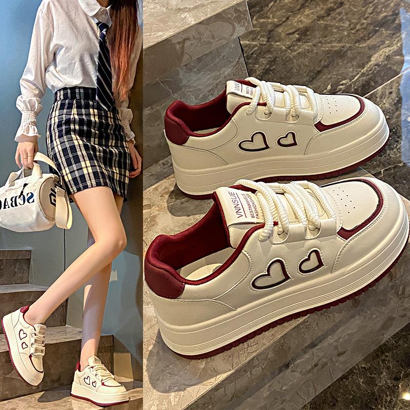 Winter Shoes Women Casual Female Sneakers Clogs Platform Modis All-Match Wedge Basket 2024 Creepers Cute Sports New Small