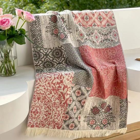 China Colored Jacquard Pure Cotton Four-Layer Gauze Bath Towel Men Women Extra-Large Adult Beach Towel Soft Absorbent