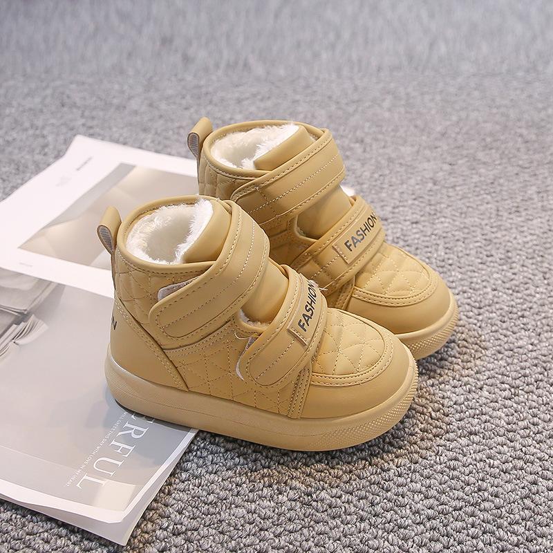 

Мальчиковые зимние ботинки 2025 зима новые водонепроницаемые утепленные детские хлопковые ботинки для девочек короткие ботинки теплые хлопковые ботинки тренд 32-37 yards, 6 pairs in one hand светло-коричневого