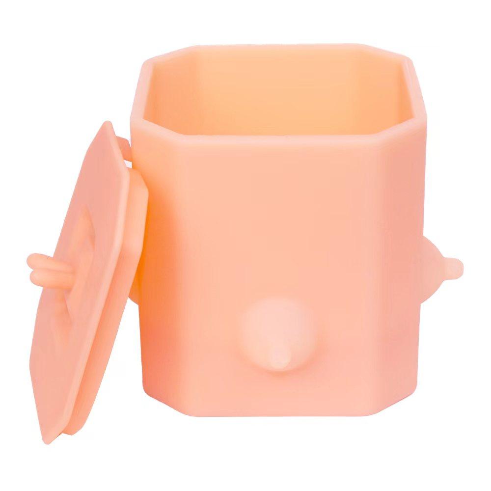 Automatic pet cat drinking fountain for small mammals. Non-powered puppy drinking bowl for puppies.