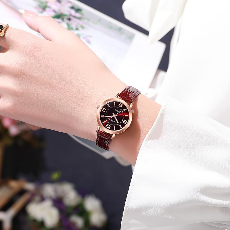 Ladies Belt Watch Simple Luminous Fashion Ladies Small Round Watch