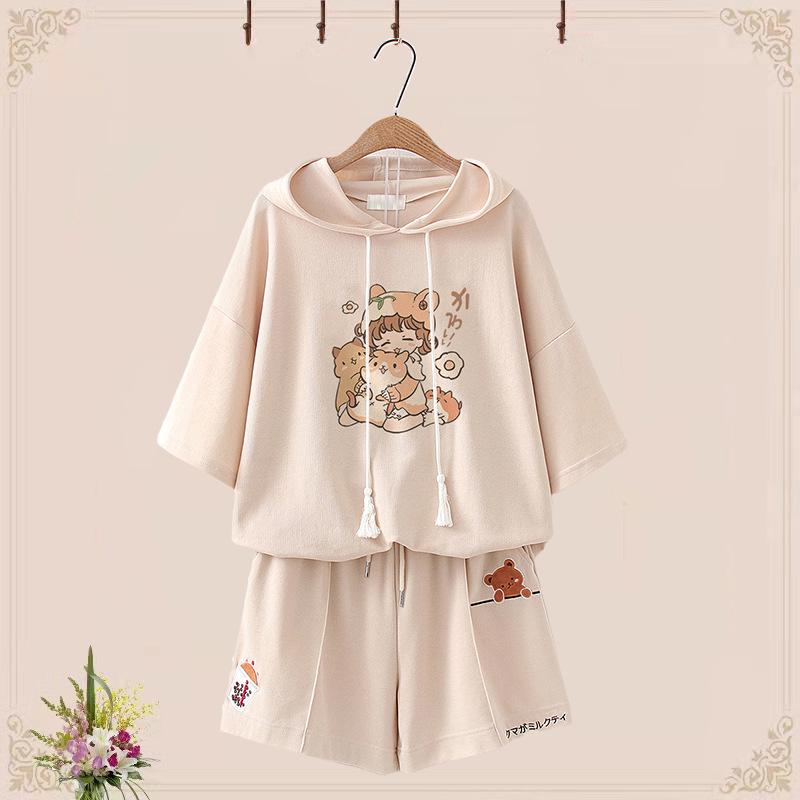2024 Junior High Girls' Cute Bear T-Shirt & Shorts Set - Japanese Style