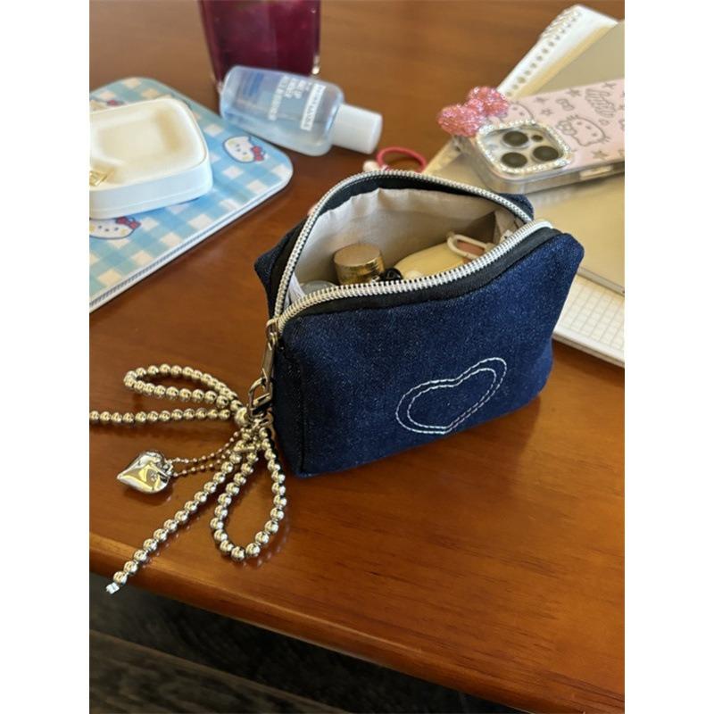 Woman Wallet Denim Heart-embroidered Cosmetic Bag ID Card Bag Portable Small Dirt-resistant Coin Purse Portable Small Bag 2026