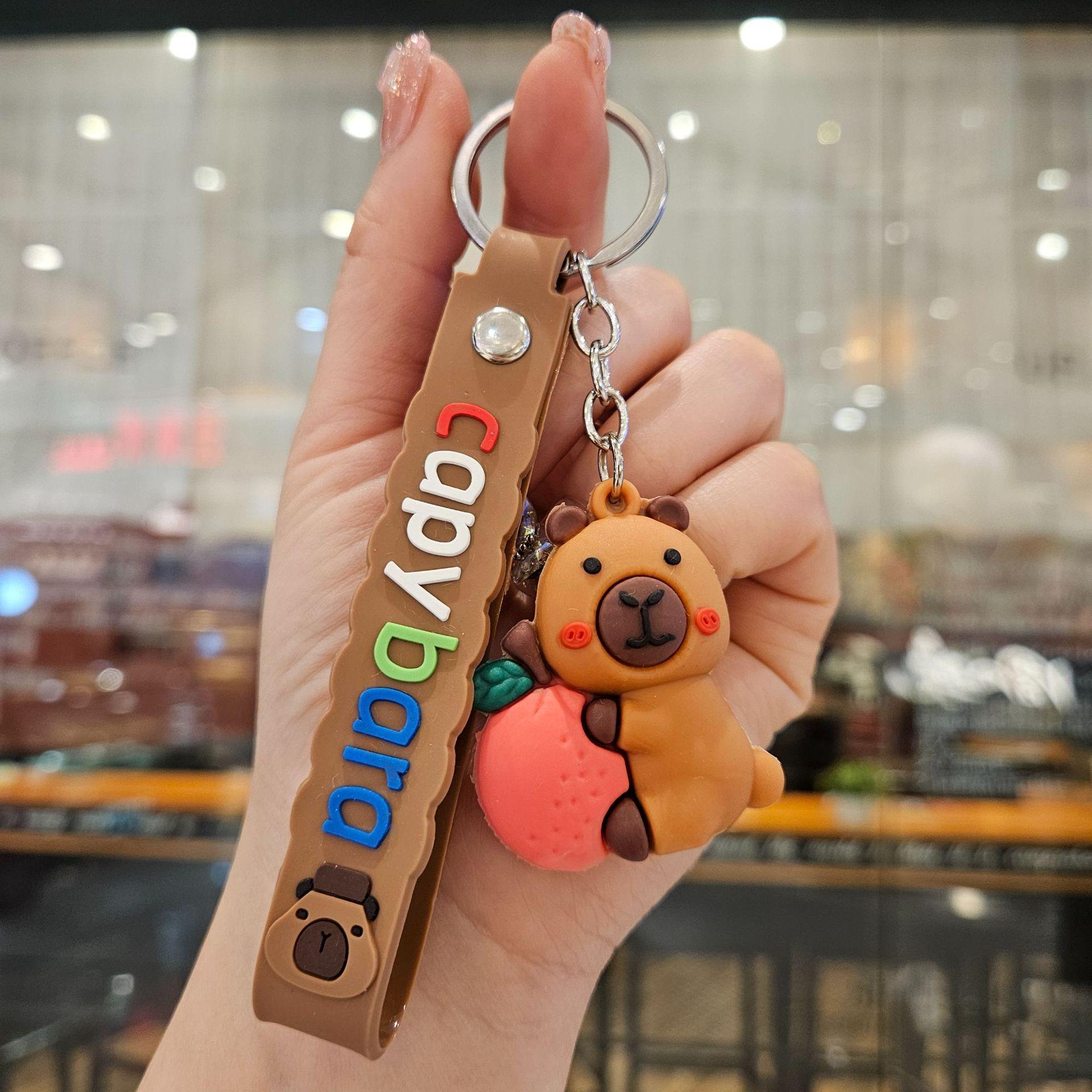 

Милый брелок-кукла Капибара Брелок Кукла капибара Подвеска для школьной сумки Подвеска для ключей от машины 4.7*4cm