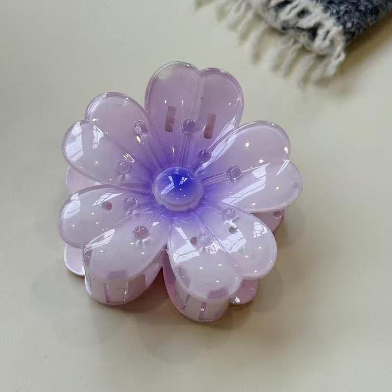 Plumeria Claw Clip: European & American Stylish Hair Accessory for Updos