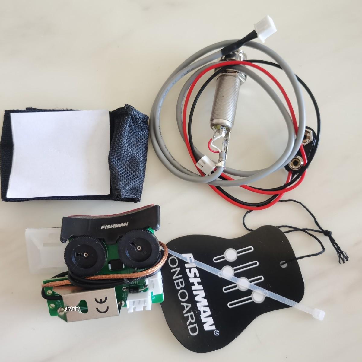 

Звукознімач для акустичної гітари Fishman Presys Blend Сумісний преамп