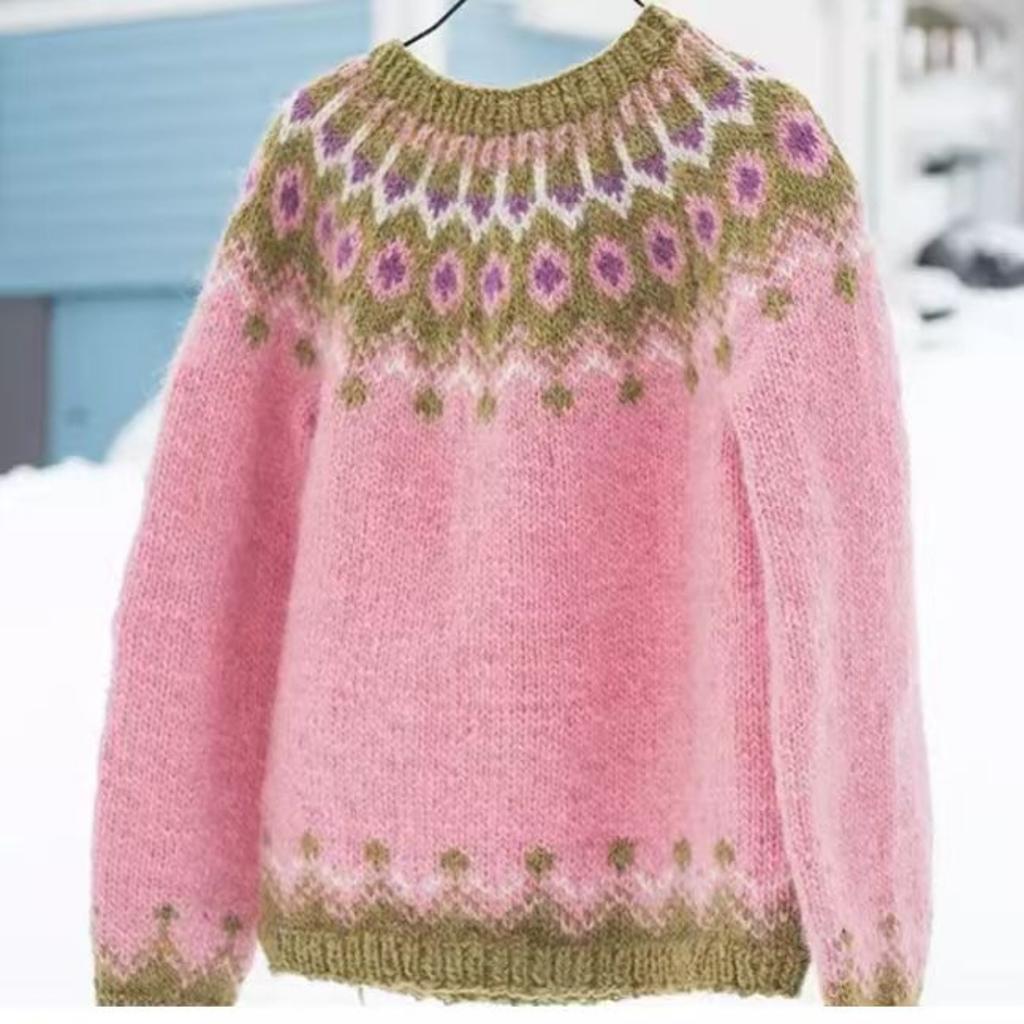 Women's Round Neck Long Sleeve Fair Isle Knit Sweater Regular Fit Casual Pullover Top