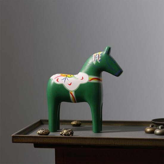 Figurina Cavallo di Troia Dala Dipinta a Mano Statua Cavallo in Legno Massiccio Decorativa Rustica