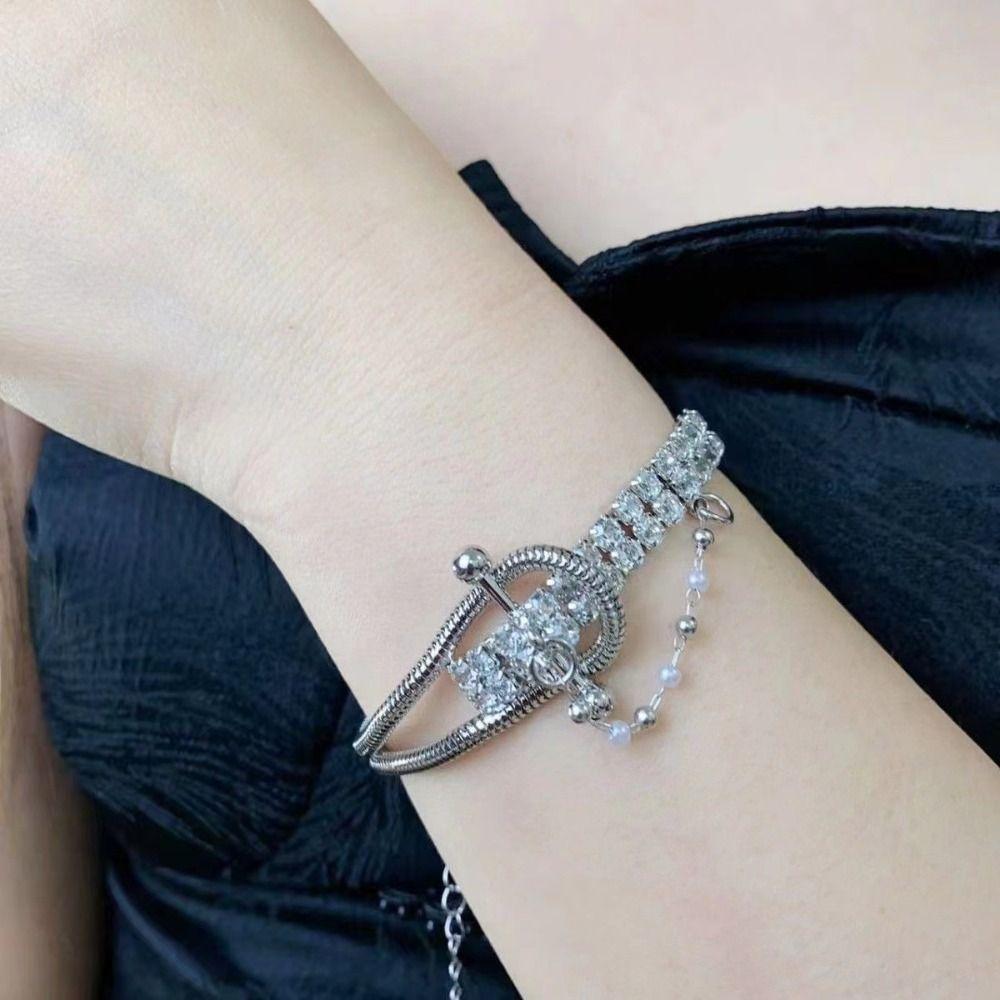 Silver Metal Bracelet Chain Women Hand String Exquisite Rhinestone Bracelet  Daily