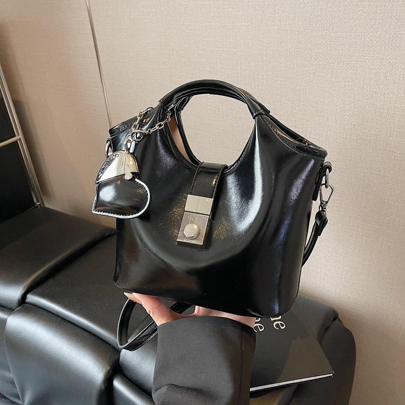 Premium handbag bag women's 2025 new trendy fashion foreign style versatile shoulder bag crossbody bucket bag