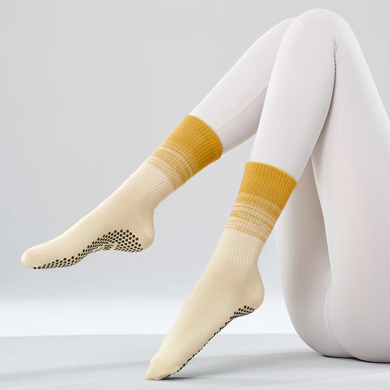 Women's Non-Slip Yoga & Fitness Socks