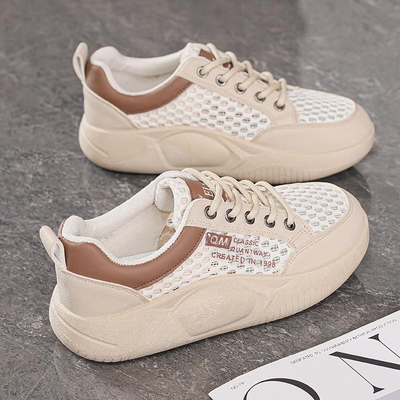 2025 summer hollow white shoes new Korean version ins female students mesh breathable heightening casual shoes board shoes women