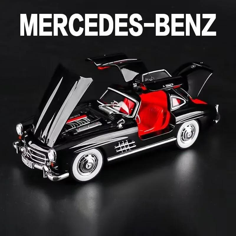 1:24 Mercedes Benz 300SL Alloy Classic Vintage Car Model Car Model Diecast Metal Pull Back Sound Light Car Fashionable Ornaments
