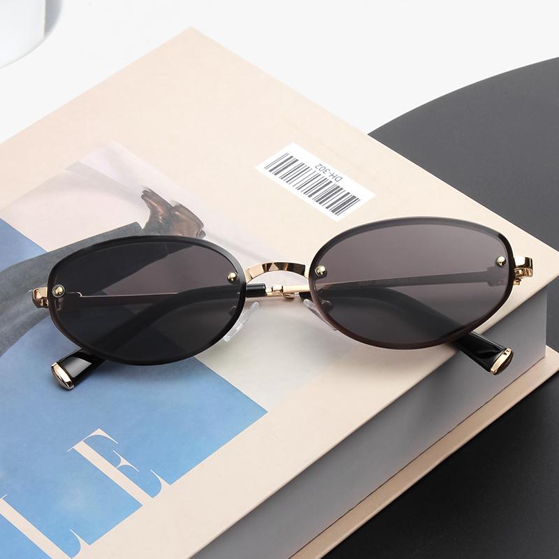 Small Oval Rimless Sunglasses Women Retro Metal Frame Cut Edge Photochromic Eyewear Fashion Trendy Sun Glasses for Street Photo