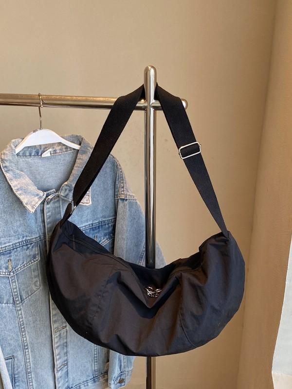 Nylon Minimalist Shoulder Bag For Casual Travel With Zipper Pocket For Women
