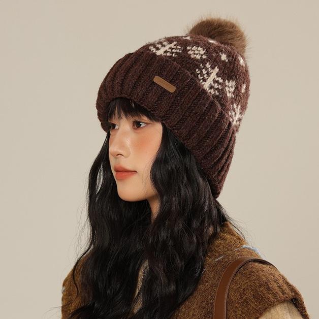 Hat Women's Fashion Snowflake Range Knitted Wool Hat Autumn and Winter Windproof Warm Casual Hat