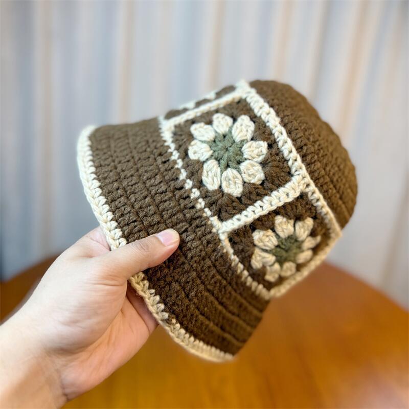 

Трендовая вязаная крючком шапка-рыбачка в корейском стиле ручной работы контрастных цветов для женщин. Теплая шерстяная шапка для осени и зимы. Ретро ажурная вязаная шапка для женщин. one size