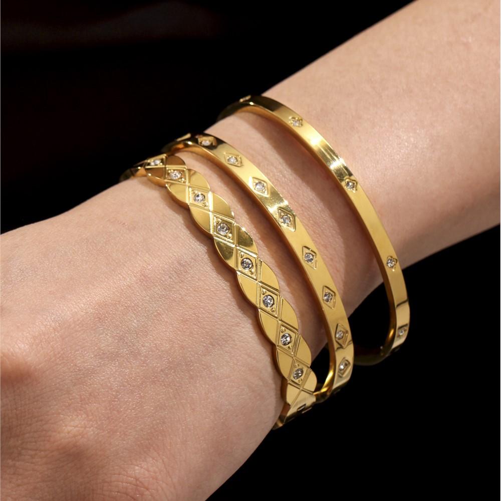 Inlaid Shiny Zircon Openable Bracelet In Stainless Steel 18k Gold Plated Waterproof Non Tarnish Luxury Bracelets For Women