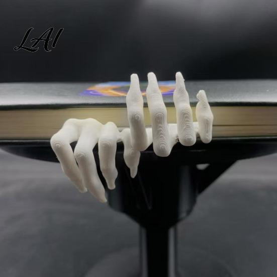 Unique Bookmarks Gothic Creepy Demon Claw Bookmark 3D Printed Scary Horror Theme Bookmark Hand for Book Lovers Halloween Bookshelf Decor