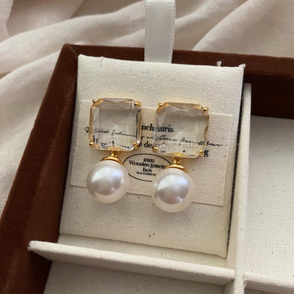 Niche Design Exaggerated Pearl Ear Pendant Super Fairy Temperament Two Ways To Wear Super Pearl Earrings Women