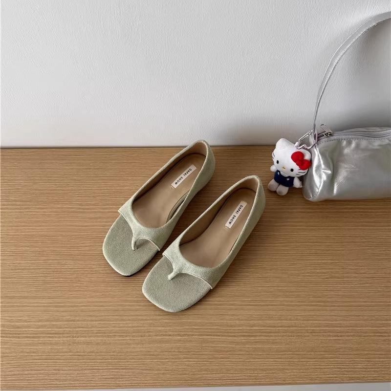 

Нишевый дизайн усиливает ощущение шлепанцев для женщин 2025 лето новые отпускные дорожные сумки и римские сандалии для женщин 40 зелёный