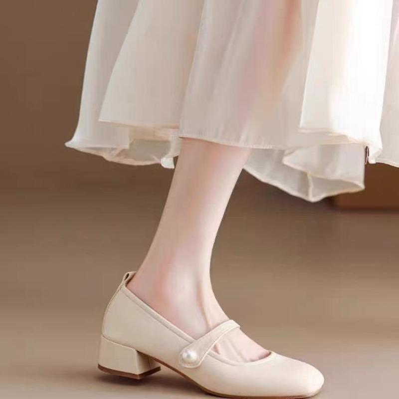 

Pearl square head single shoes women s autumn new models with temperament Mary Jane women s shoes 40