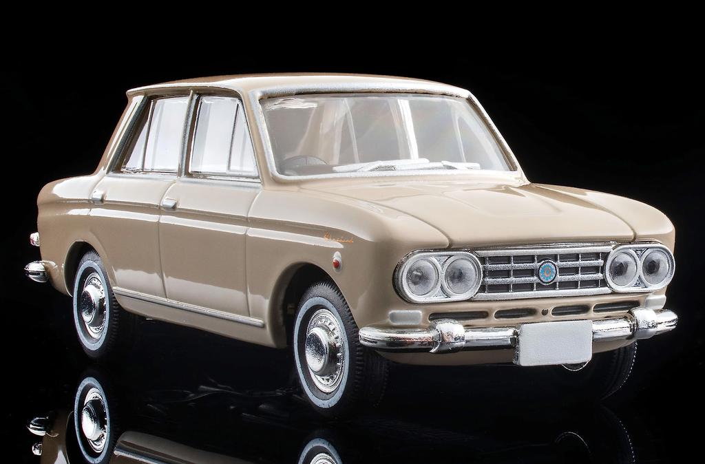TOMYTEC Tomica Limited Vintage 1/64 LV-65d Datsun Bluebird 1200 Deluxe Beige 1963 Model (Finished Product)