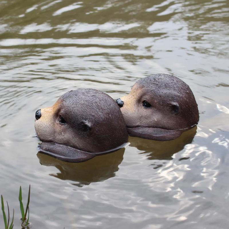 1PCS Outdoor Garden Yard Aquarium Pond Decorative Floating Otter Head Statue Ornaments Garden Decoration
