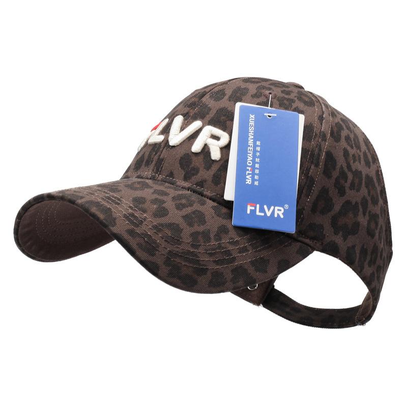 

Нишевая бейсболка с леопардовым принтом контрастного цвета, женская тонкая модная шляпа для весны и осени, милая повседневная кепка Adjustable темно-коричневого