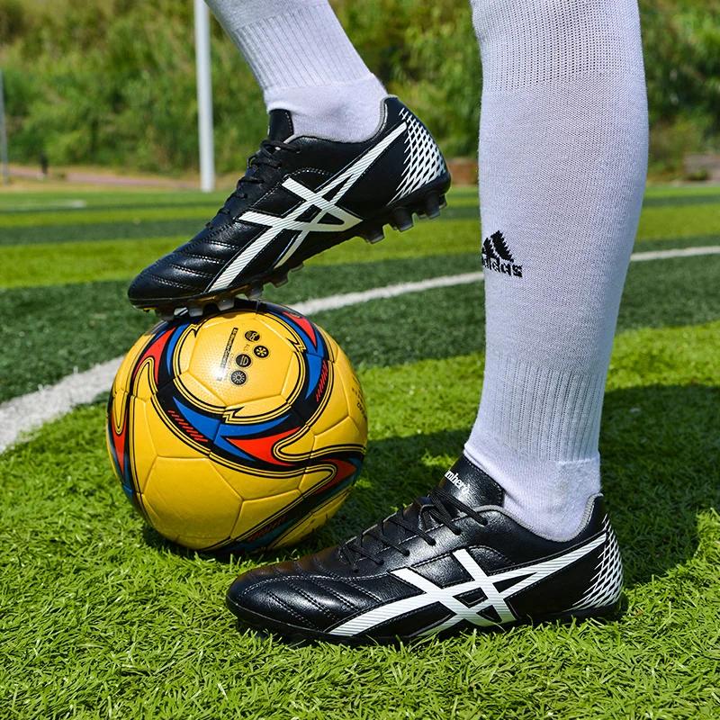 New Men Football Boots Professional Society Cleats Soccer Shoes Fast Training Football Field Boots Original Indoor Sneakers