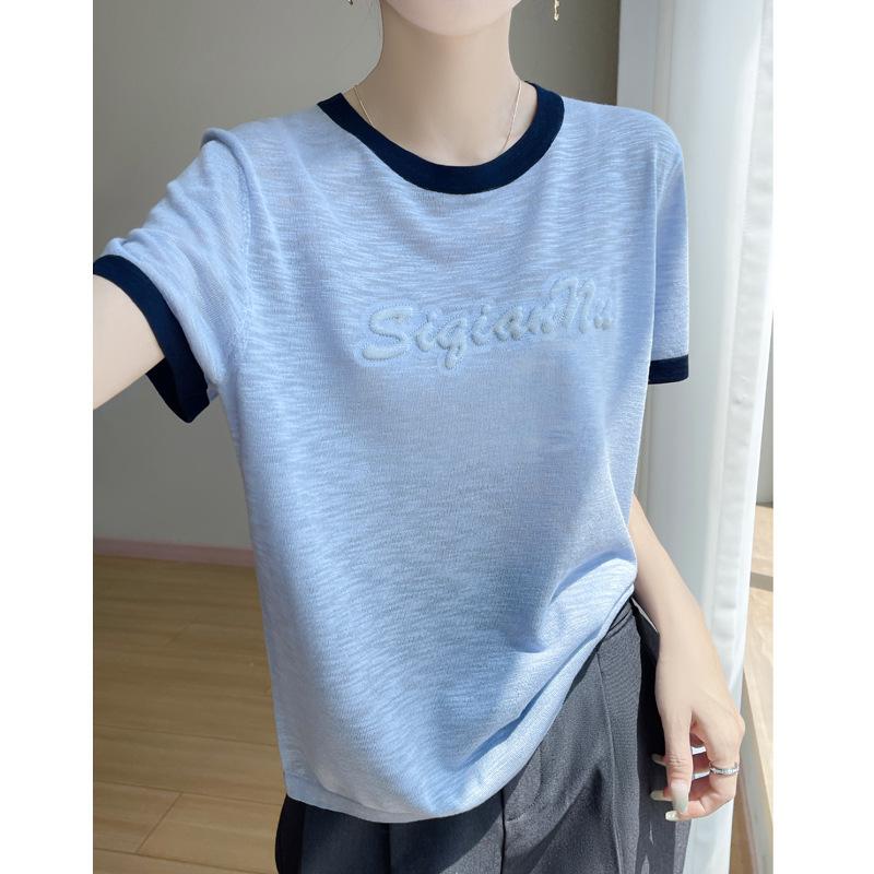 Sommerlicher Strickpullover mit Rundhalsausschnitt, Kurzarm-T-Shirt, Damen, Farbblockdesign, dreidimensionale Buchstaben, dünner Stil