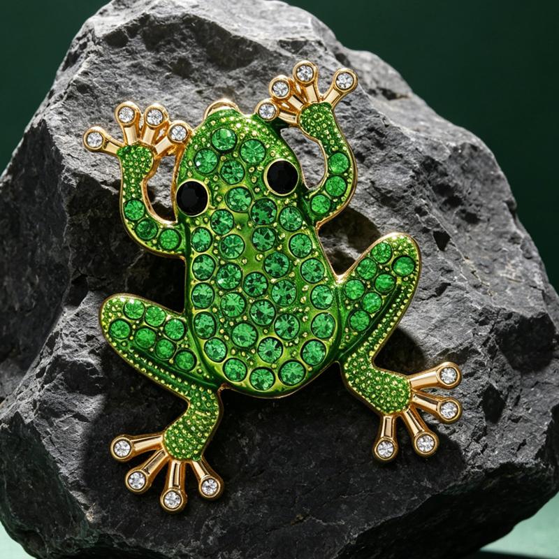 Exquisite Green Rhinestone Tree Frog Brooch Little Animal Pin Fashion Cute Jewelry Accessory Gift for Wear and Correction