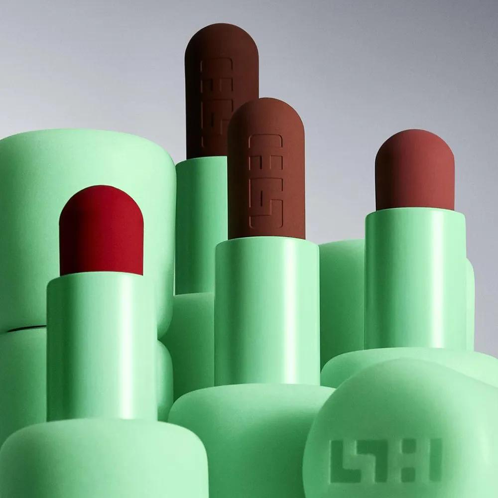 SIMIHAZEBEAUTY Velvet Blur Matte Lip Balm 3g Lava