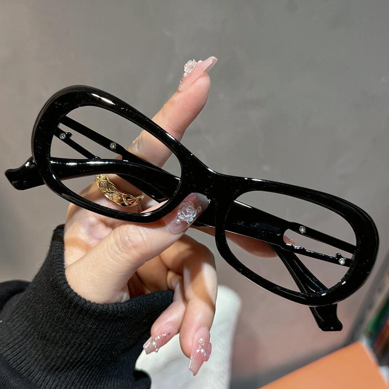 Unisex Leopard Print Blue Light Blocking Cat Eye Presbyopia Glasses with Thick Small Frames - European American Style.