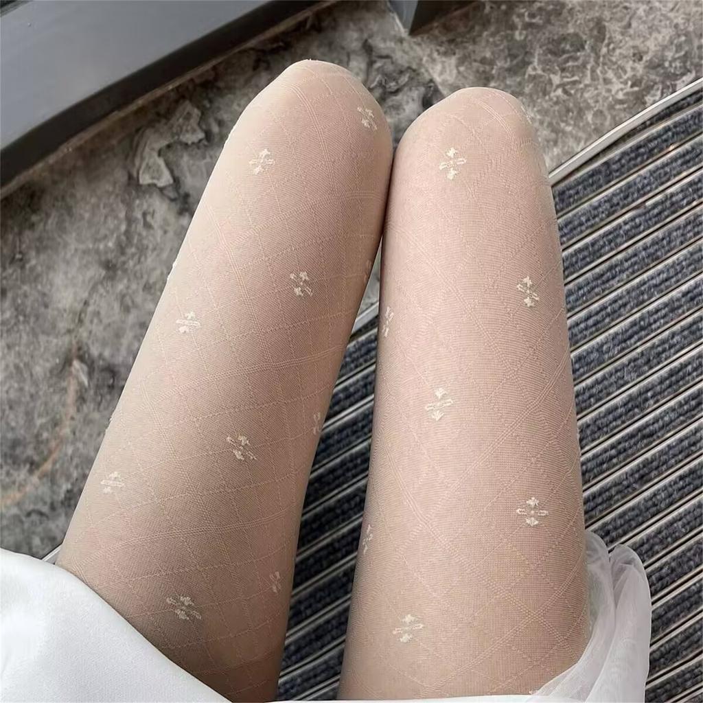Feminine Stretch Pantyhose with Four Leaf Motifs Lightweight Thin Sheer Mesh Tights Stockings For Women Hosiery