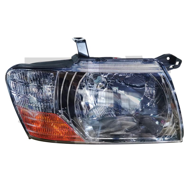 Nijing Headlight Assembly for Mitsubishi Pajero V73 3.0L