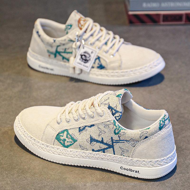 

Мужская обувь из парусины 2024 года, новые летние дышащие туфли на подошве лазаньи, старые пекинские тканевые туфли для спорта и отдыха, весна-осень 44