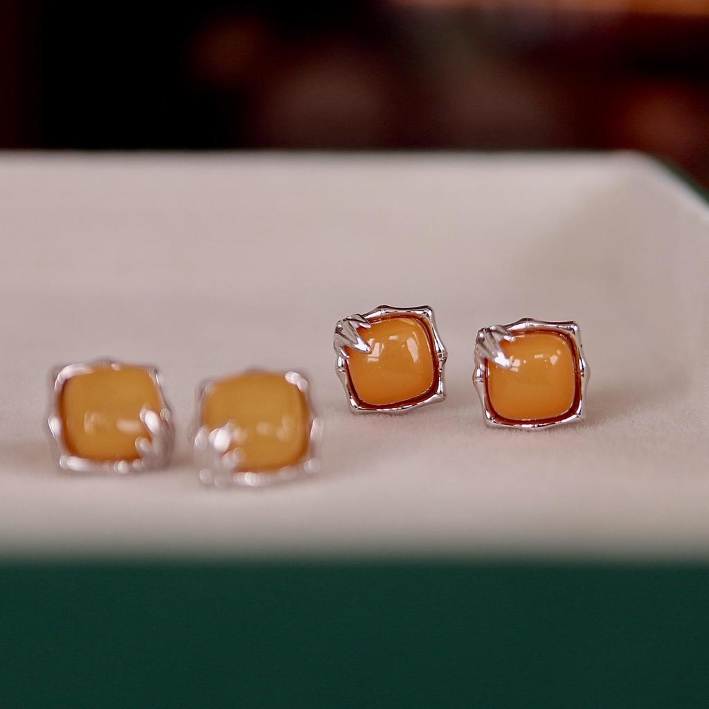 Exquisite S925 Sterling Silver Old Amber Wax Bread Block Ring Stud Earrings