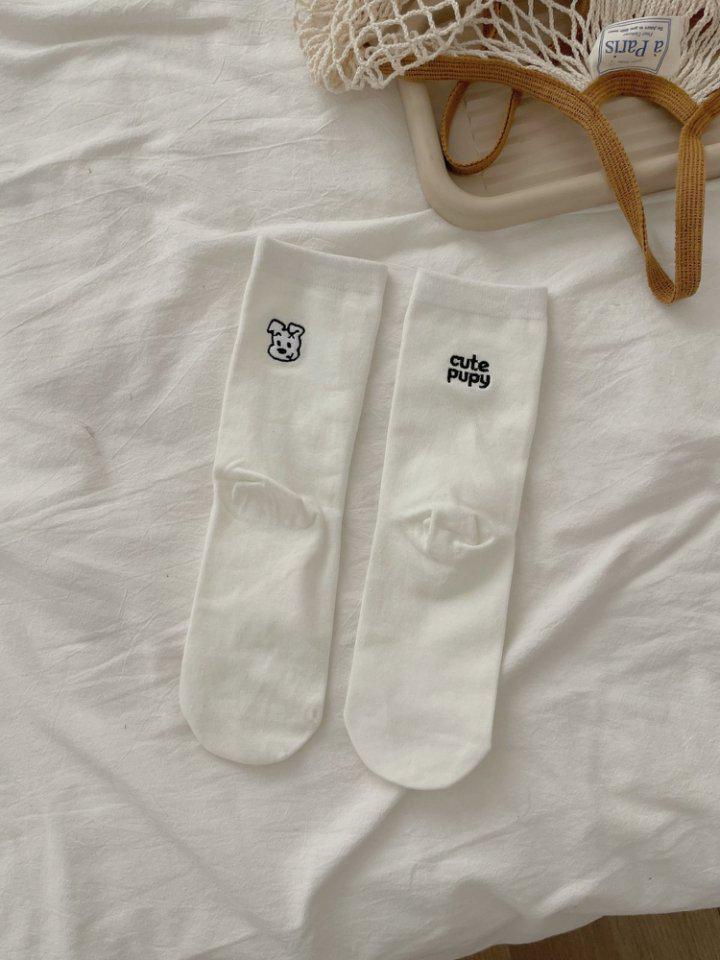 Korean INS-Style Mid-Calf Slouch Socks with Embroidered Cartoon Puppy & AB Letters