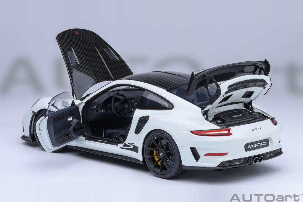 AUTOart Porsche 911 GT3 RS Weissach Package Finished Model 78176 1/18 (991.2) (White/Carbon Black)