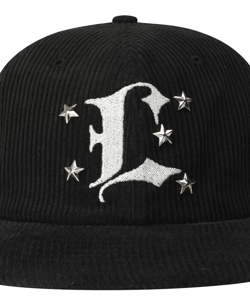 Lujeoseukeulleob Corduroy L Logo Studded Cap Black