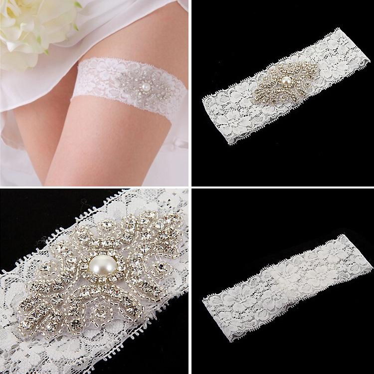Western Wedding Bride Garter with Lace Floral Applique Decoration